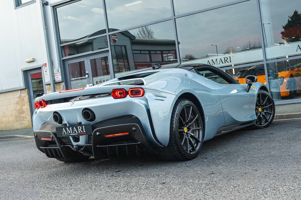 Ferrari Sf90 Stradale 4.0T V8 7.9Kwh F1 Dct 4Wd Euro 6 Ss Grey #29