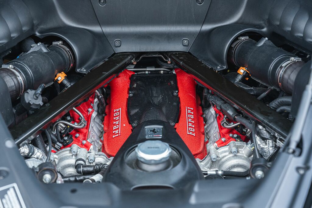 Ferrari Sf90 Stradale 4.0T V8 7.9Kwh F1 Dct 4Wd Euro 6 Ss Grey #65