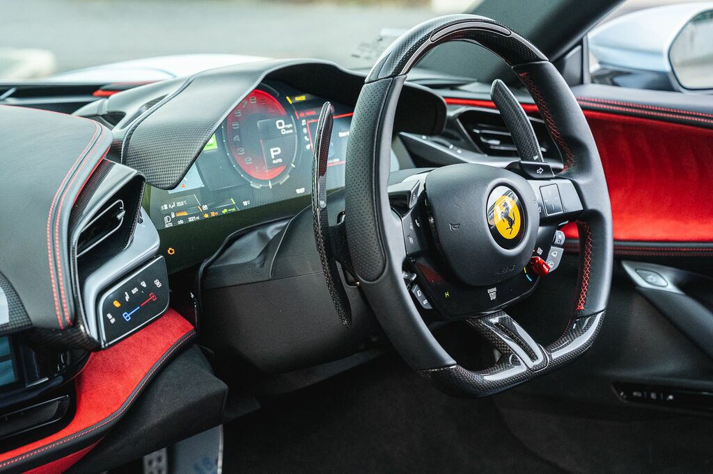 Ferrari Sf90 Stradale 4.0T V8 7.9Kwh F1 Dct 4Wd Euro 6 Ss Grey #55
