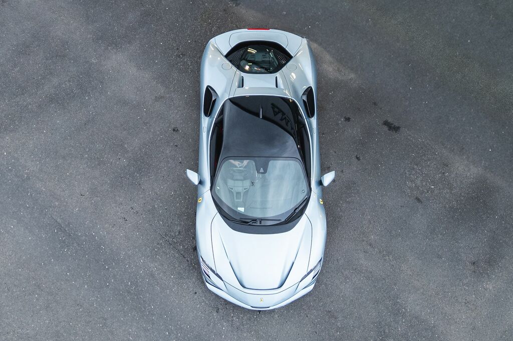 Ferrari Sf90 Stradale 4.0T V8 7.9Kwh F1 Dct 4Wd Euro 6 Ss Grey #72