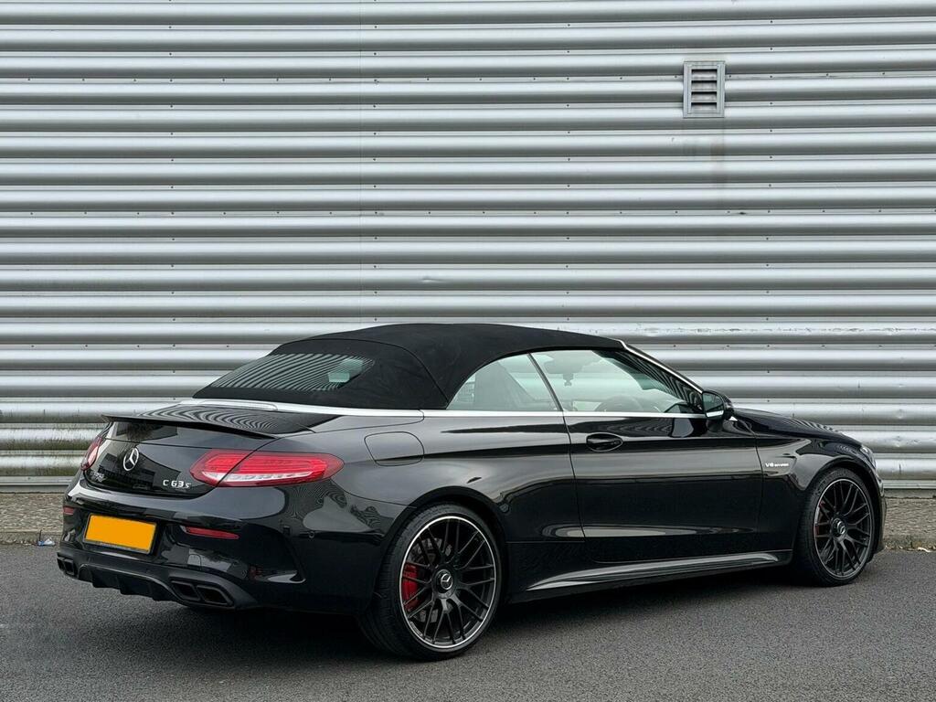 Mercedes-Benz C Class Convertible 4.0 C63 V8 Biturbo Amg S Premium Cab AK67CUH Black #5