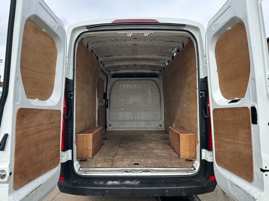 Maxus Deliver 9 D20 Panel Van Fwd L3 H2 Euro 6 Ss MK73GUE White #6