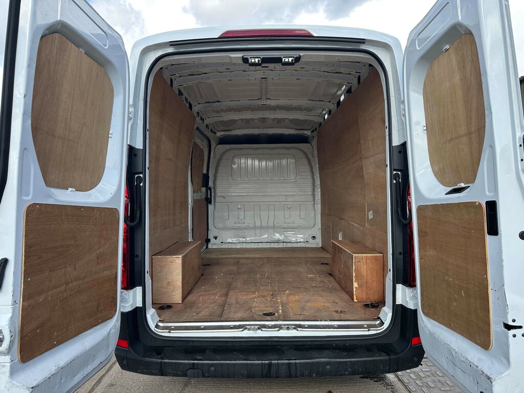 Maxus Deliver 9 D20 Panel Van Fwd L3 H2 Euro 6 Ss MK73GVF White #6