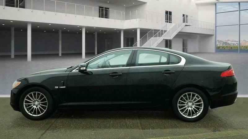 Jaguar XF 2.7D V6 Luxury Black #6