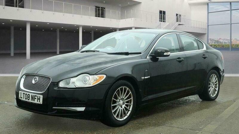 Jaguar XF 2.7D V6 Luxury Black #2