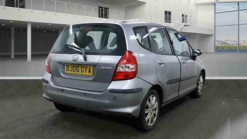 Honda  I-dsi Se BJ06GYA Silver #3