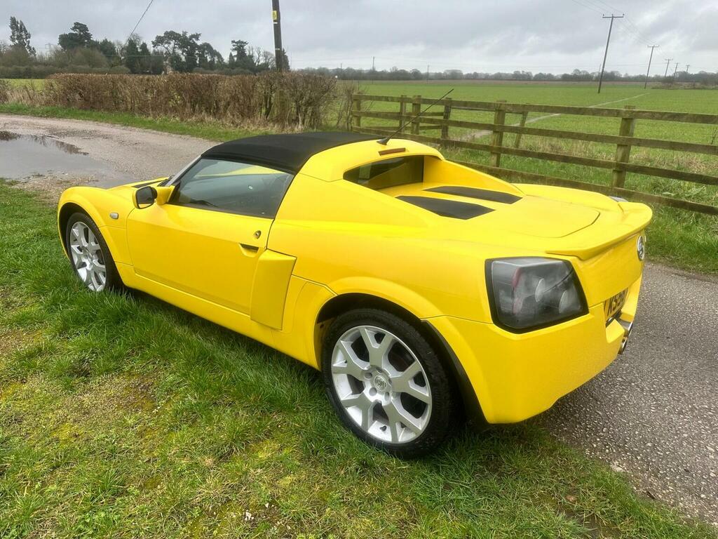 Vauxhall VX220 Turbo Grey #31
