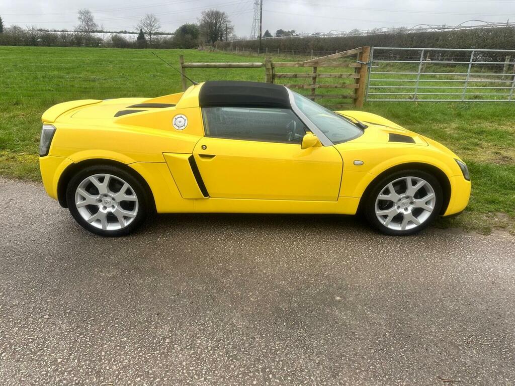 Vauxhall VX220 Turbo Grey #39