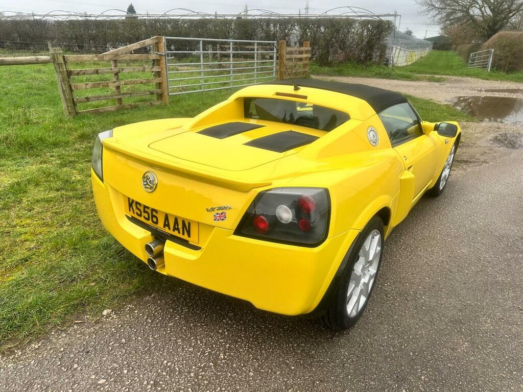 Vauxhall VX220 Turbo Grey #44