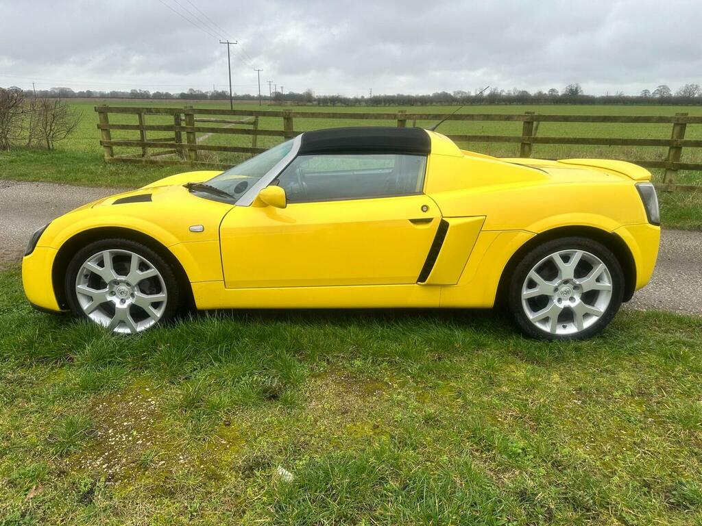 Vauxhall VX220 Turbo Grey #37