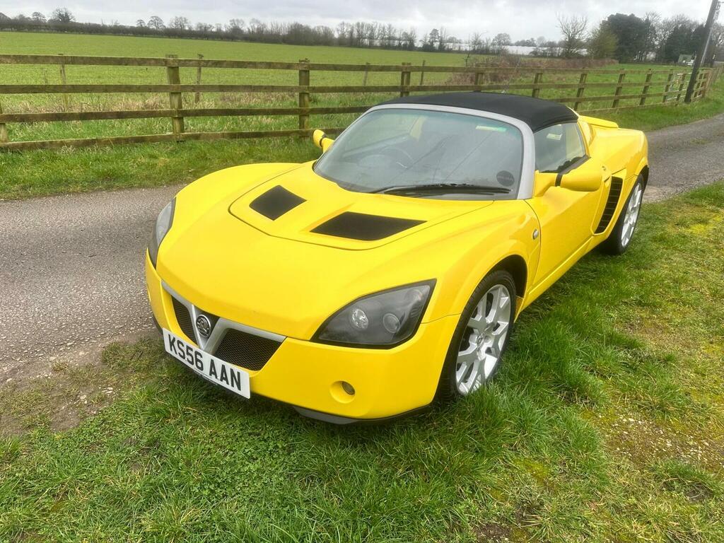 Vauxhall VX220 Turbo Grey #6