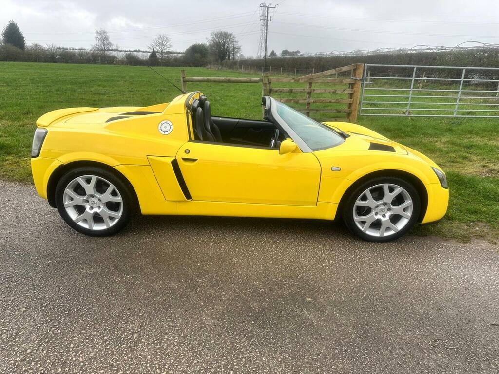 Vauxhall VX220 Turbo Grey #28
