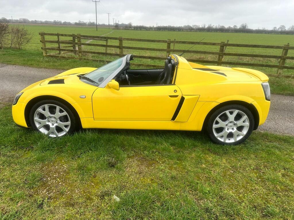 Vauxhall VX220 Turbo Grey #12