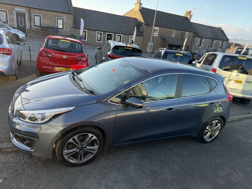 Kia Ceed Hatchback 1.6 Crdi 3 2017 SB17SYT Blue #3