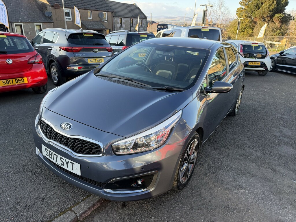 Kia Ceed Hatchback 1.6 Crdi 3 2017 SB17SYT Blue #2