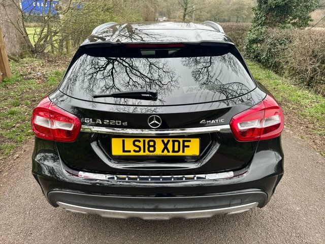 Mercedes-Benz GLA Class 2.1 Gla220d Amg Line Suv 7G-dct 4Matic LS18XDF Black #5