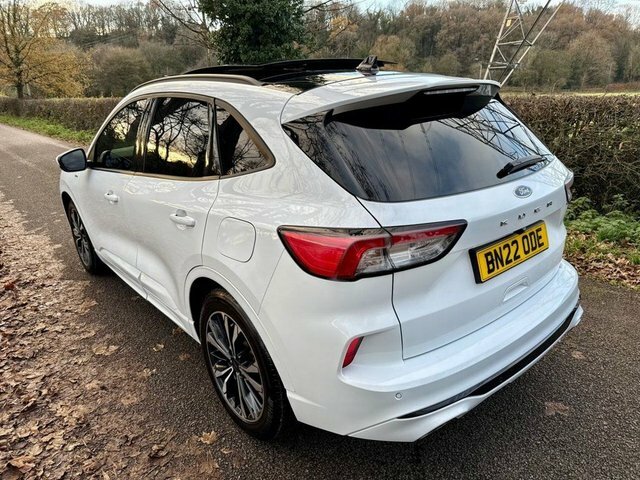 Ford Kuga 1.5 Ecoblue St-line X Edition Suv BN22ODE White #2