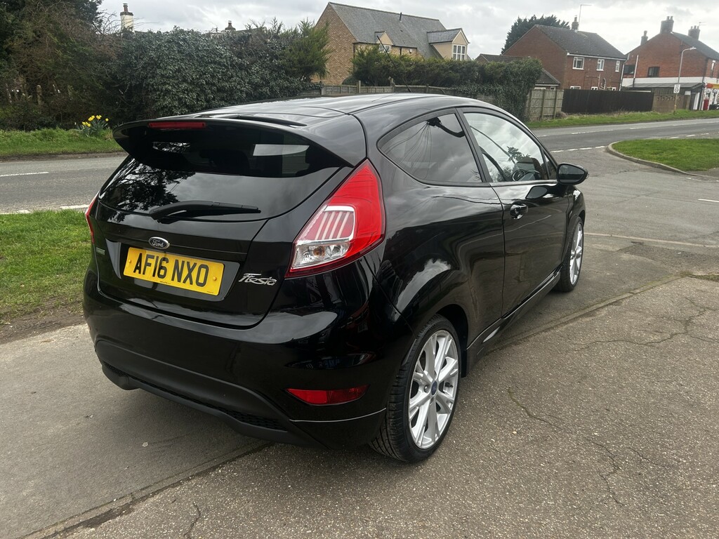 Ford Fiesta Hatchback 1.0 T Ecoboost Zetec S 2016 AF16NXO Black #5