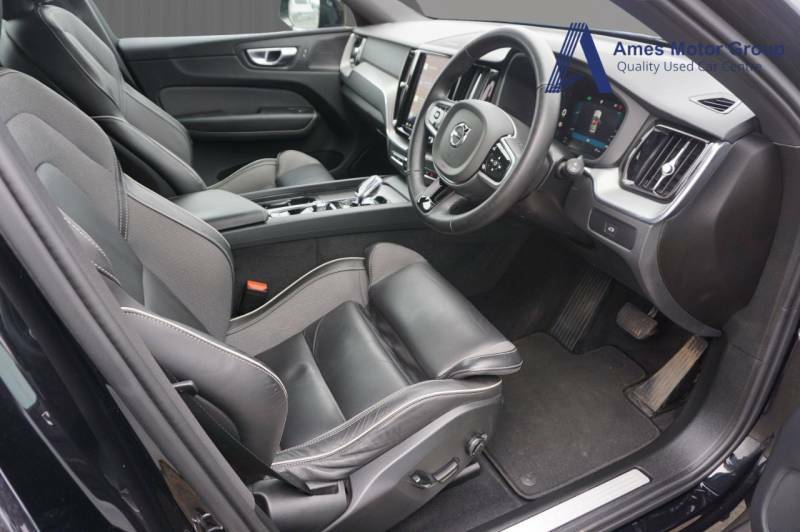 Volvo XC60 2.0 B5p Plus Black Edition Awd Geartronic - 20 YA74KFG Black #2