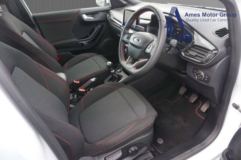 Ford Puma 1.0 Ecoboost Hybrid Mhev St-line - 2023 23 AP23EGF Black #2