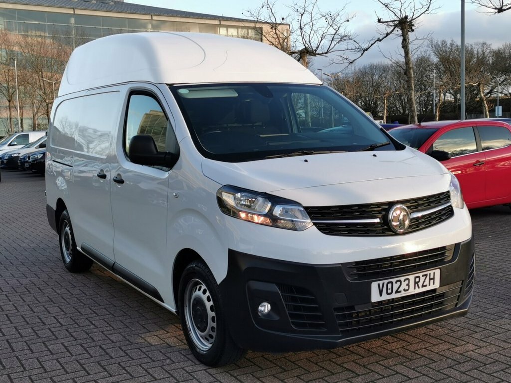 Vauxhall Vivaro 1.5L Prime 6Dr White