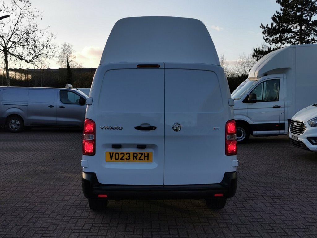 Vauxhall Vivaro 1.5L Prime 6Dr VO23RZH White #5