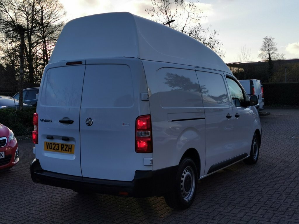 Vauxhall Vivaro 1.5L Prime 6Dr VO23RZH White #6
