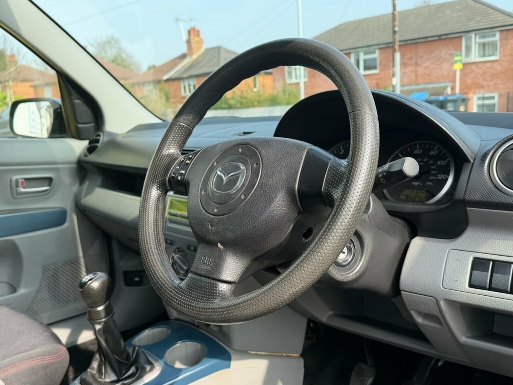 Mazda 2 1.6 Capella Black #25