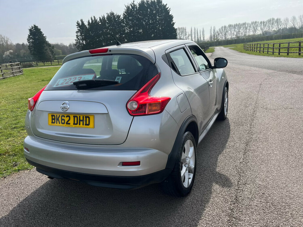 Nissan Juke 1.6 Acenta Hatchback BK62DHD Silver #5