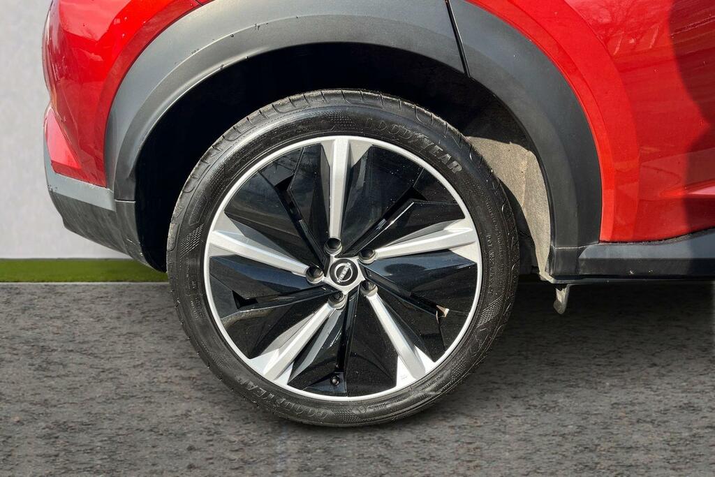 Nissan Juke 1.6 Hybrid Tekna LH22AEU Red #5