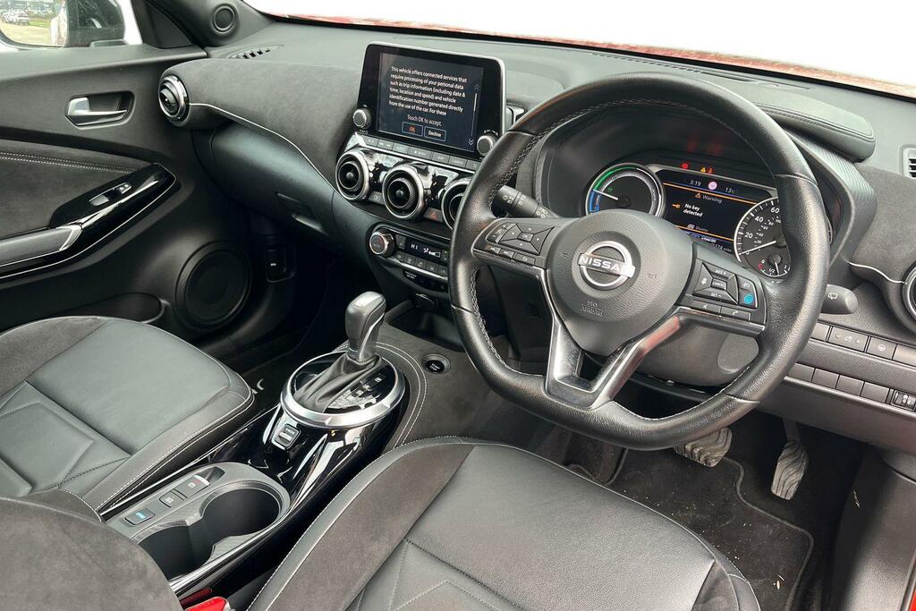 Nissan Juke 1.6 Hybrid Tekna LH22AEU Red #6