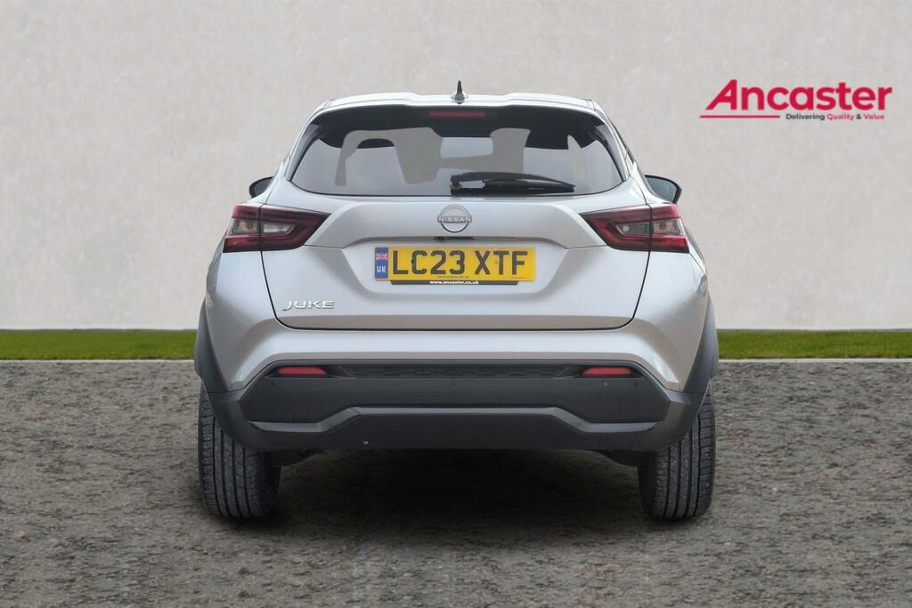 Nissan Juke 1.0 Dig-t 114 Tekna LC23XTF Silver #4