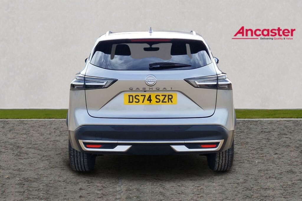 Nissan Qashqai 1.3 Dig-t Mh 158 N-connecta Glass Rf Xtronic DS74SZR Silver #4