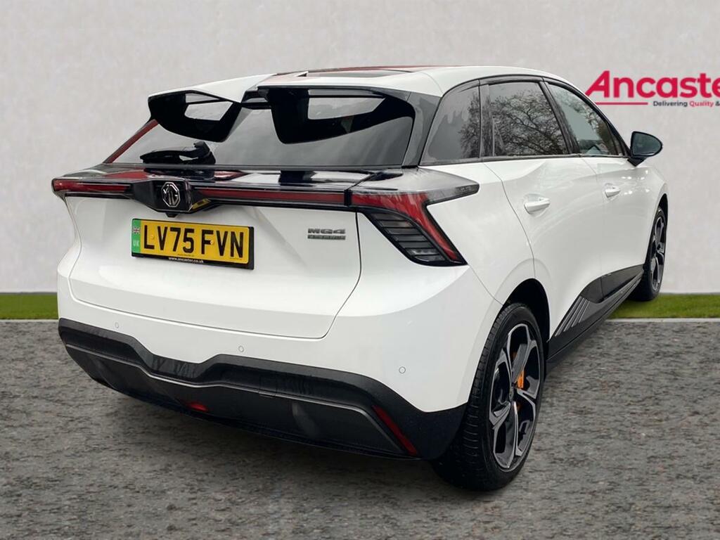 MG MG4 320Kw Ev Xpower 64Kwh LV75FVN White #3