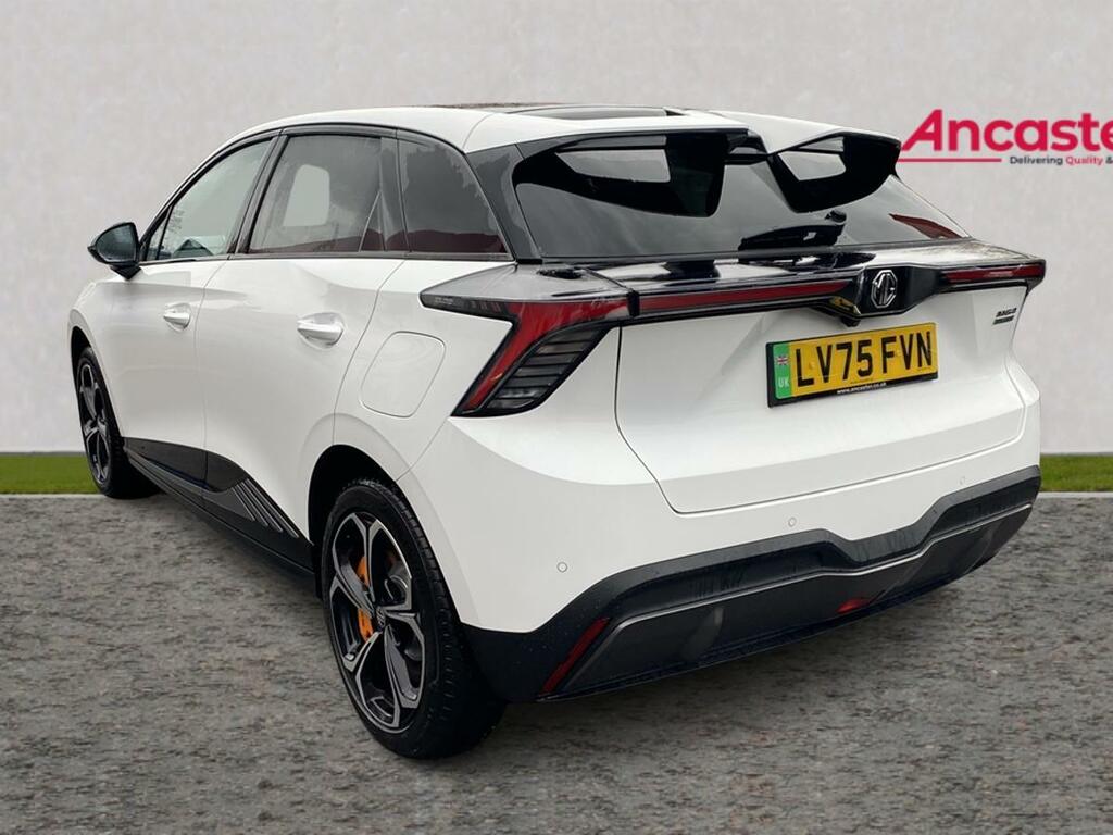 MG MG4 320Kw Ev Xpower 64Kwh LV75FVN White #5
