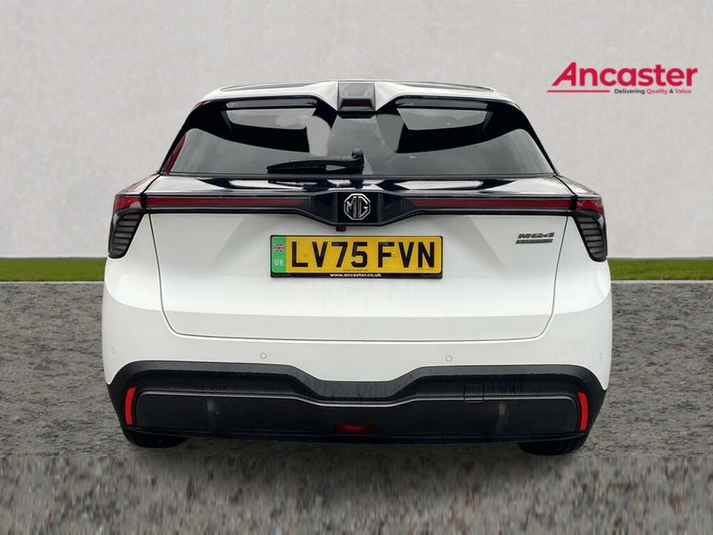 MG MG4 320Kw Ev Xpower 64Kwh LV75FVN White #4