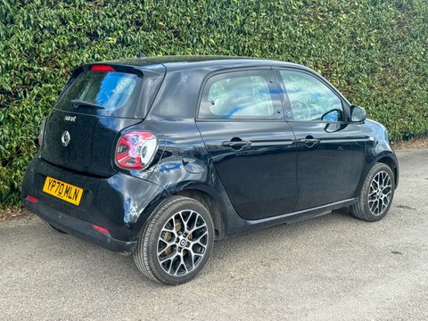 Smart Forfour 17.6Kwh Prime Exclusive YP70MLN Black #3