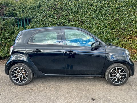 Smart Forfour 17.6Kwh Prime Exclusive YP70MLN Black #4
