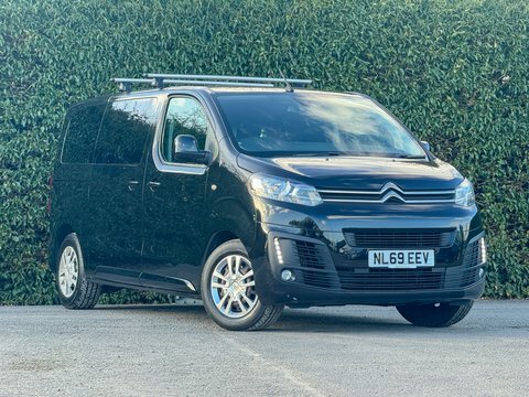 Citroen SpaceTourer Tourer 1.5 Bluehdi NL69EEV Black #2