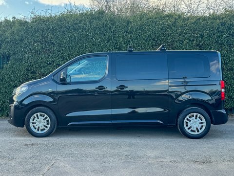Citroen SpaceTourer Tourer 1.5 Bluehdi NL69EEV Black #5