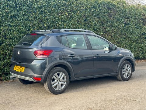 Dacia Sandero Stepway Comfort Hatchback RJ71FGA Grey #4