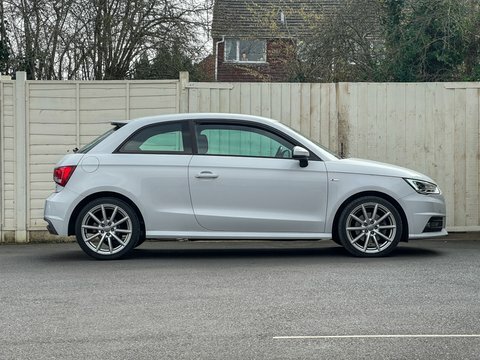 Audi A1 Tdi S Line White #6