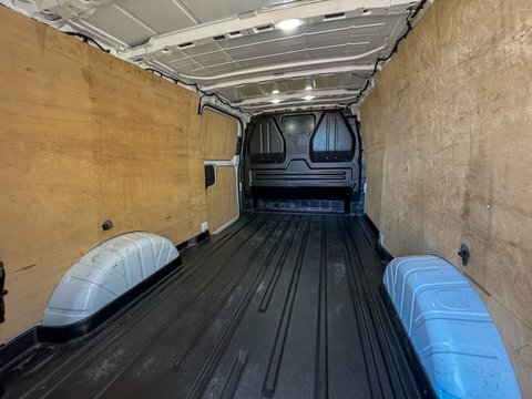 Ford Transit Custom Lwb L2h1 Low CK74HWU White #6