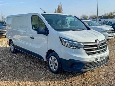 Renault Trafic Lwb L2h1 Low MM73CKO White #4