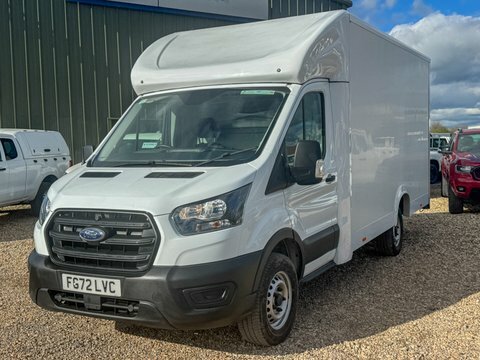 Ford Transit Custom Luton Low Loader FG72LVC White #2