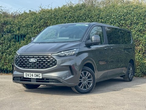 Ford Tourneo Custom Titanium Luxe Grey