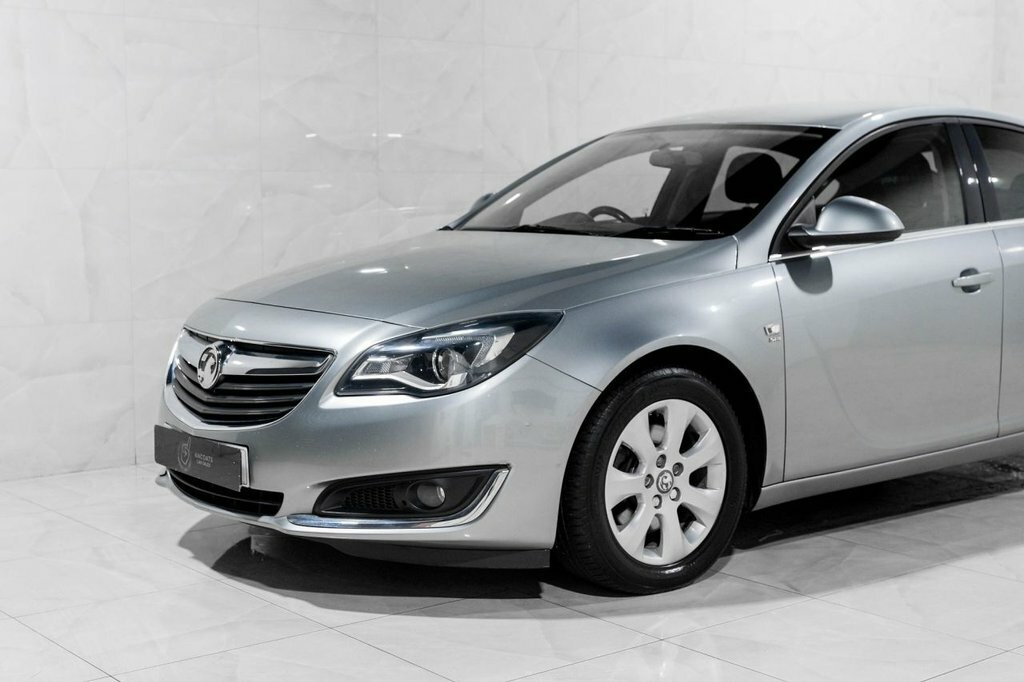 Vauxhall Insignia Hatchback DS15DBZ Silver #4