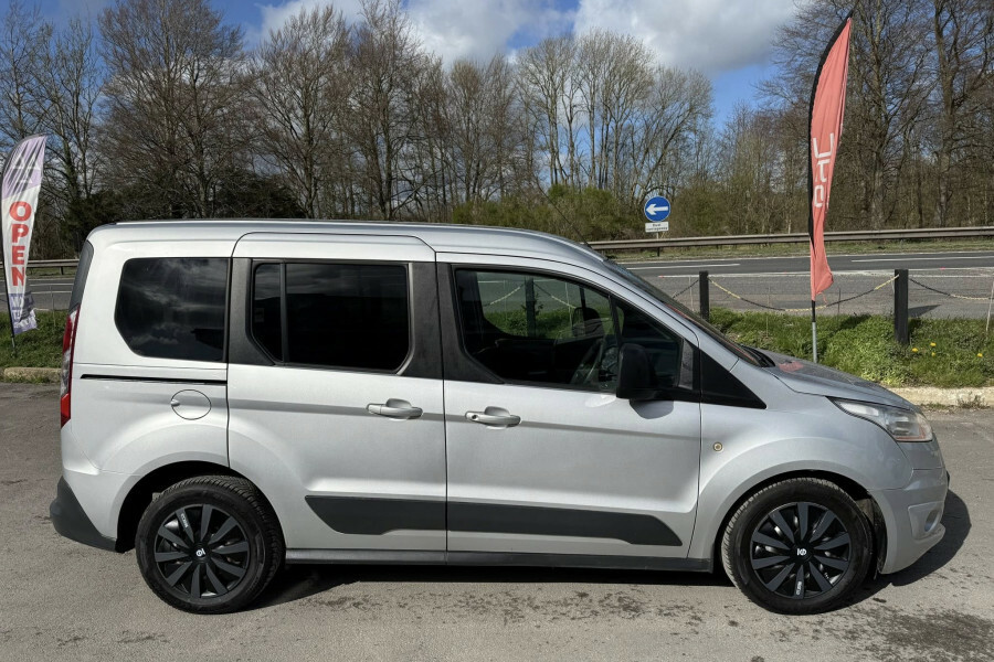 Ford Grand Tourneo Connect Mpv Silver #6