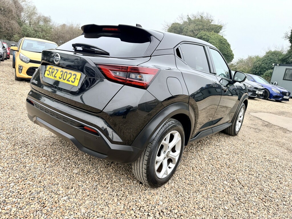 Nissan Juke Suv 1.0 Dig-t N-connecta Suv Eur SRZ3023 Black #3