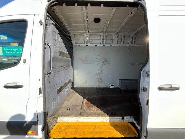 Mercedes-Benz Sprinter 316 Cdi Panel Van SG70XVJ White #5